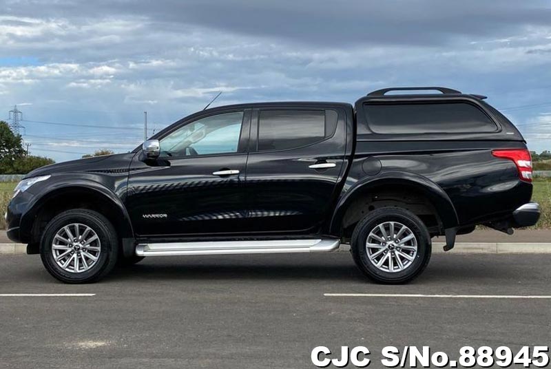 Mitsubishi l200 2017