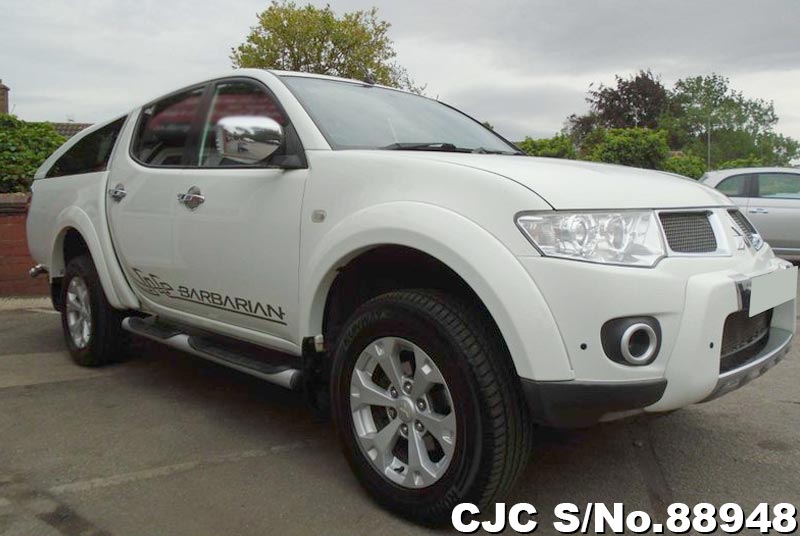 Mitsubishi l200 2011