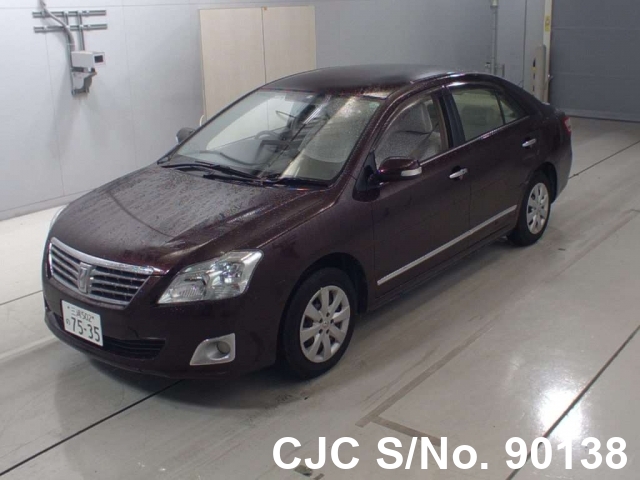 Toyota premio 2012