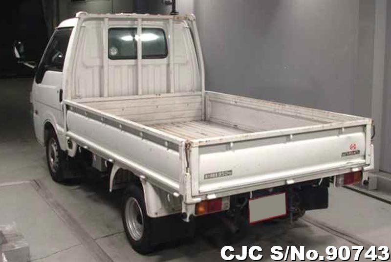 Mazda bongo 2008
