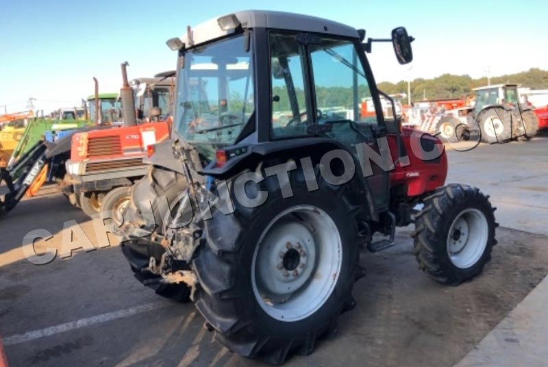 Used Massey Ferguson Mf 2210 4wd Tractors For Sale Car Junction Japan