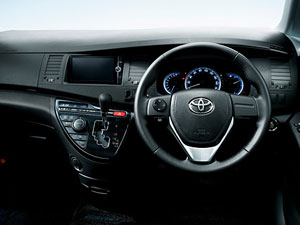 Toyota isis 2020