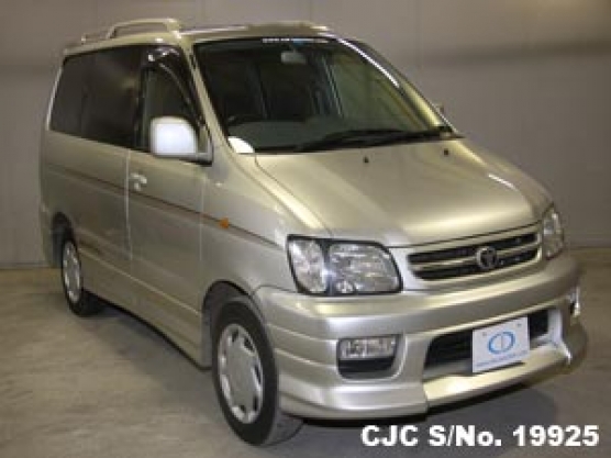 1999 Toyota Townace Noah Silver for sale | Stock No. 19925