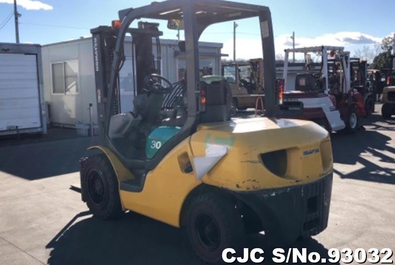 Used Komatsu FD30 Forklift for sale 2004 model CJC 93032