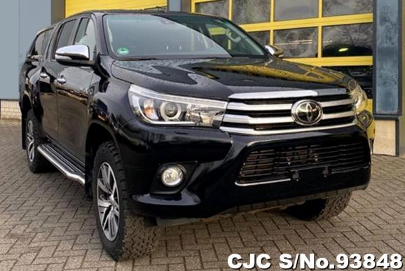 2017 Toyota / Hilux Stock No. 93848