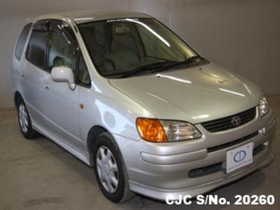 Toyota spacio 1998
