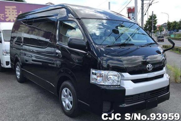 Toyota hiace 2021