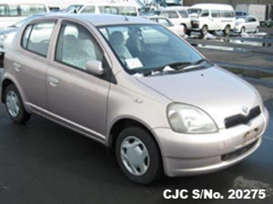 1999 Toyota / Vitz Stock No. 20275