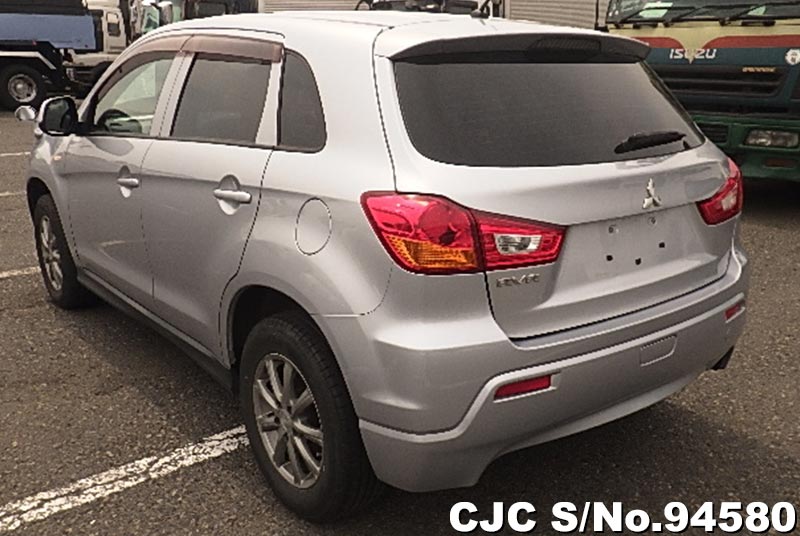 Mitsubishi rvr 2010