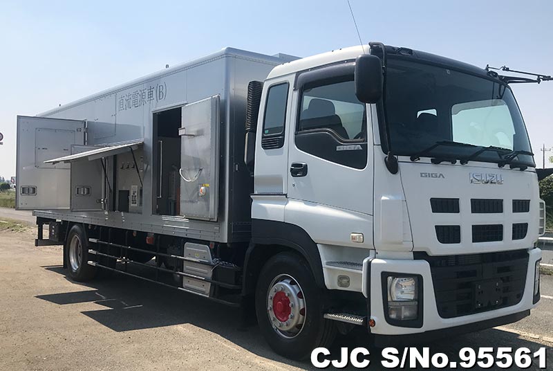 Isuzu giga фото