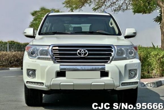 2014 Toyota / Land Cruiser Stock No. 95666