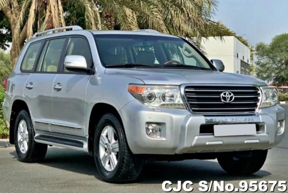 2014 Toyota / Land Cruiser Stock No. 95675