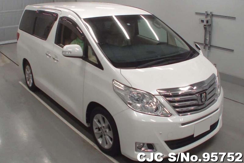 Toyota alphard 2014