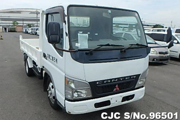2004 Mitsubishi / Canter Stock No. 96501