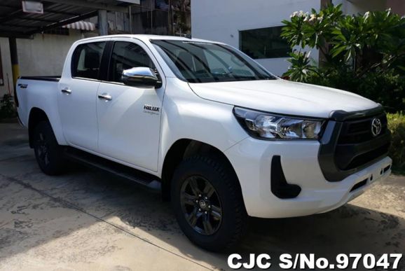 2021 Toyota / Hilux / Revo Stock No. 97047