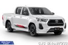 Toyota Hilux in White Pearl Crystal Shine for Sale Image 0