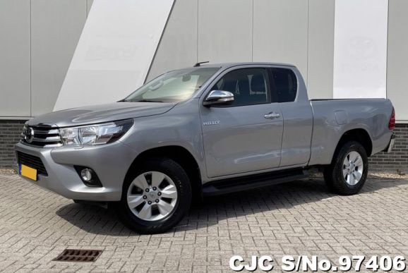 2017 Toyota / Hilux Stock No. 97406