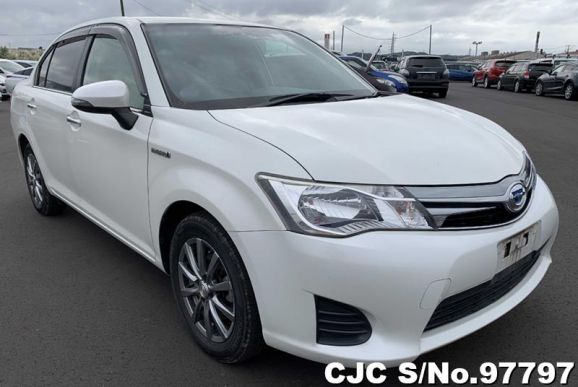 2013 Toyota / Corolla Axio Stock No. 97797