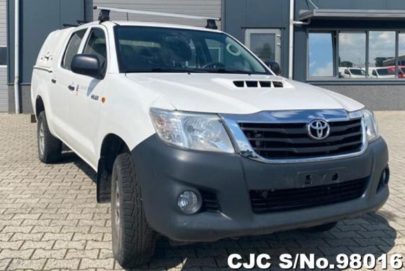 2012 Toyota / Hilux Stock No. 98016