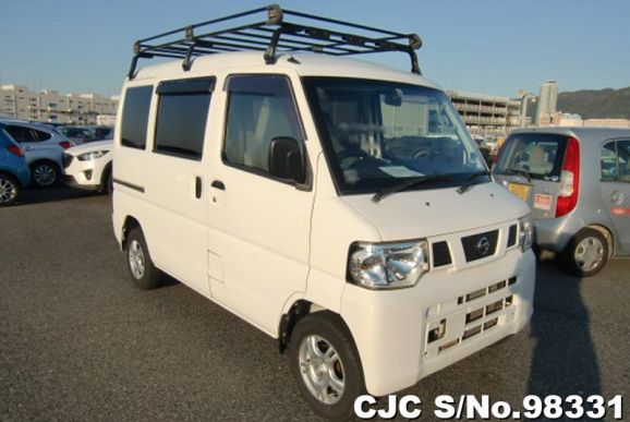 2013 Nissan / Clipper Van Stock No. 98331