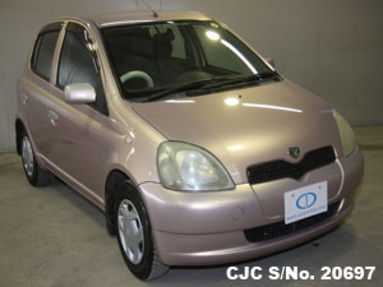 2000 Toyota / Vitz Stock No. 20697