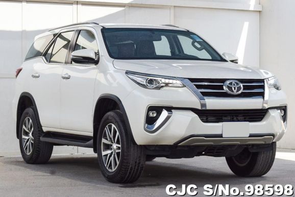 2018 Toyota / Fortuner Stock No. 98598