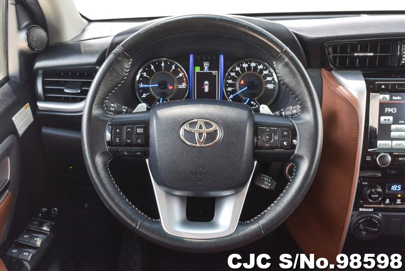 2018 Toyota / Fortuner Stock No. 98598