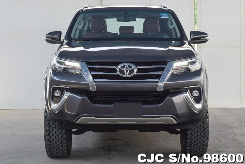2018 Toyota / Fortuner Stock No. 98600