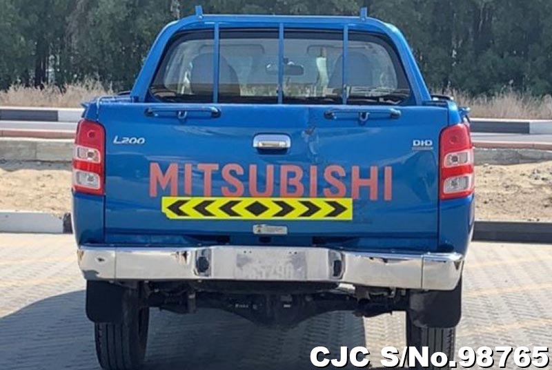 2016 Mitsubishi / L200 Stock No. 98765