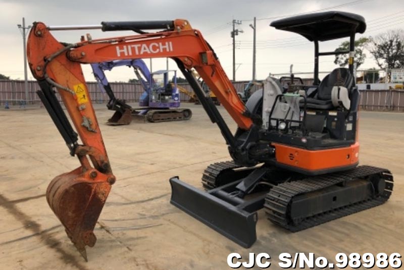 Used Hitachi ZX30 Excavator for sale | 2015 model | CJC- 98986 