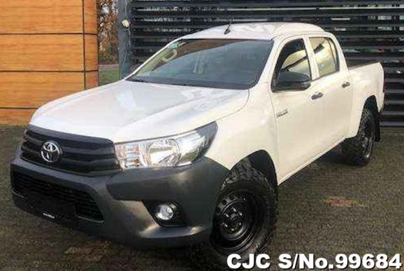 2021 Toyota / Hilux Stock No. 99684