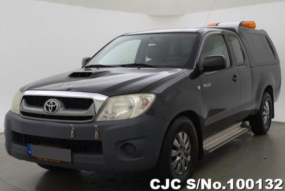 2009 Toyota / Hilux Stock No. 100132
