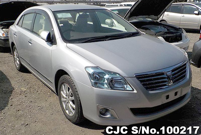 Toyota premio 2012