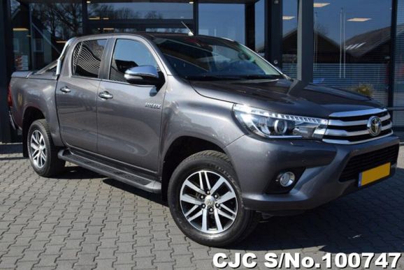 2017 Toyota / Hilux Stock No. 100747