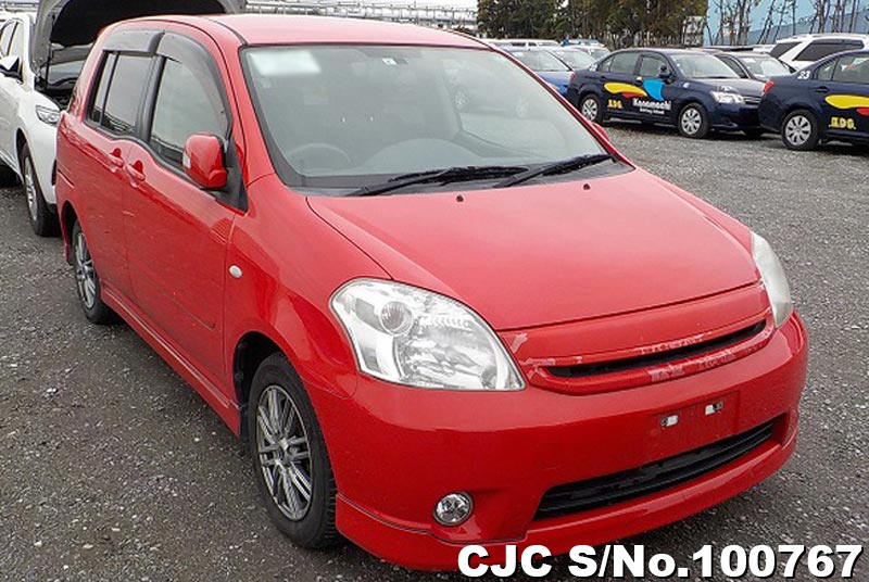 Toyota raum 2009