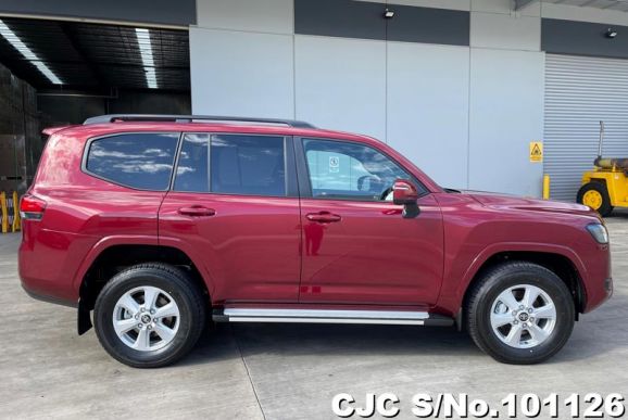 Toyota Land Cruiser in Red for Sale Image 6
