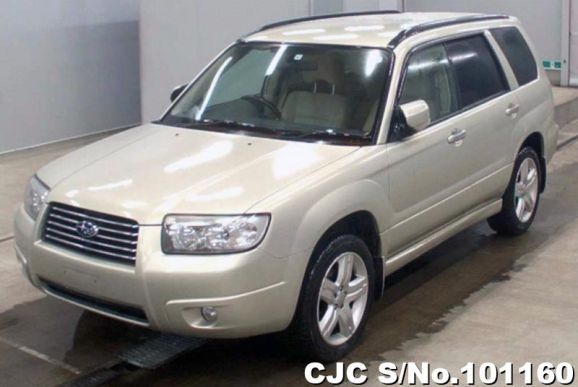 Subaru Forester in Silver for Sale Image 3