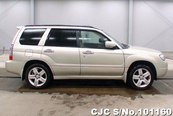 Subaru Forester in Silver for Sale Image 4