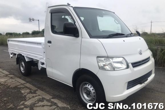 2017 Toyota / Liteace Stock No. 101676