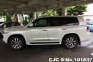 Toyota Land Cruiser in White Pearl for Sale Image 4