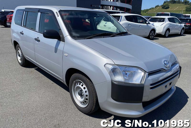Toyota probox 2017