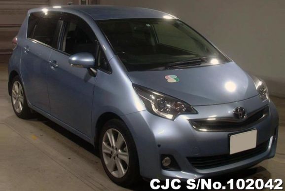 Toyota Ractis in Light Blue for Sale Image 0