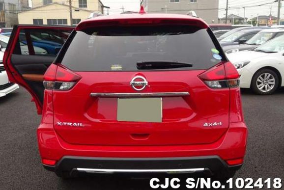 Nissan X-Trail in Red for Sale Image 3