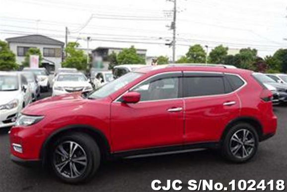 Nissan X-Trail in Red for Sale Image 5