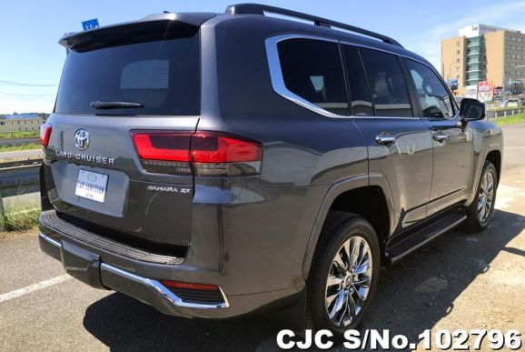 Toyota Land Cruiser in Graphite for Sale Image 1