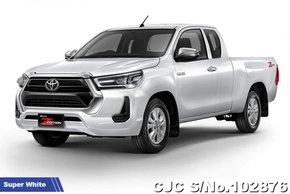 Toyota Hilux in Silver Metallic for Sale Image 3