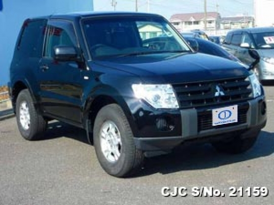 2007 Mitsubishi / Pajero Stock No. 21159