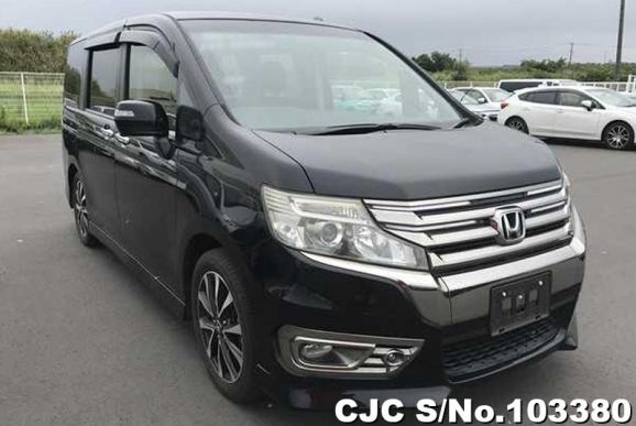 2013 Honda / Step Wagon Stock No. 103380