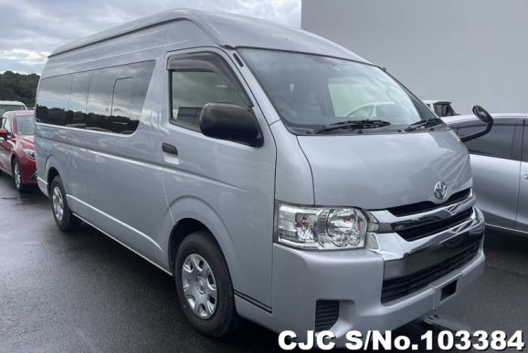 2017 Toyota / Regius / Ace Stock No. 103384