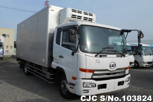 Nissan Condor in White for Sale Image 0